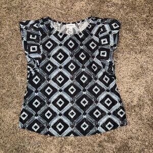 Evereve Black and White Diamond Pattern Blouse
